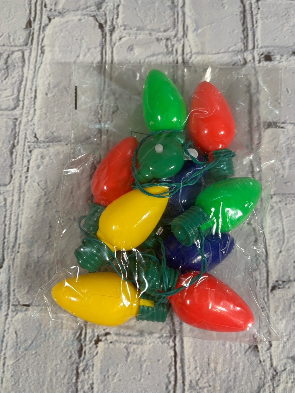 Christmas Large Bulb Light Necklace Light Up NEW